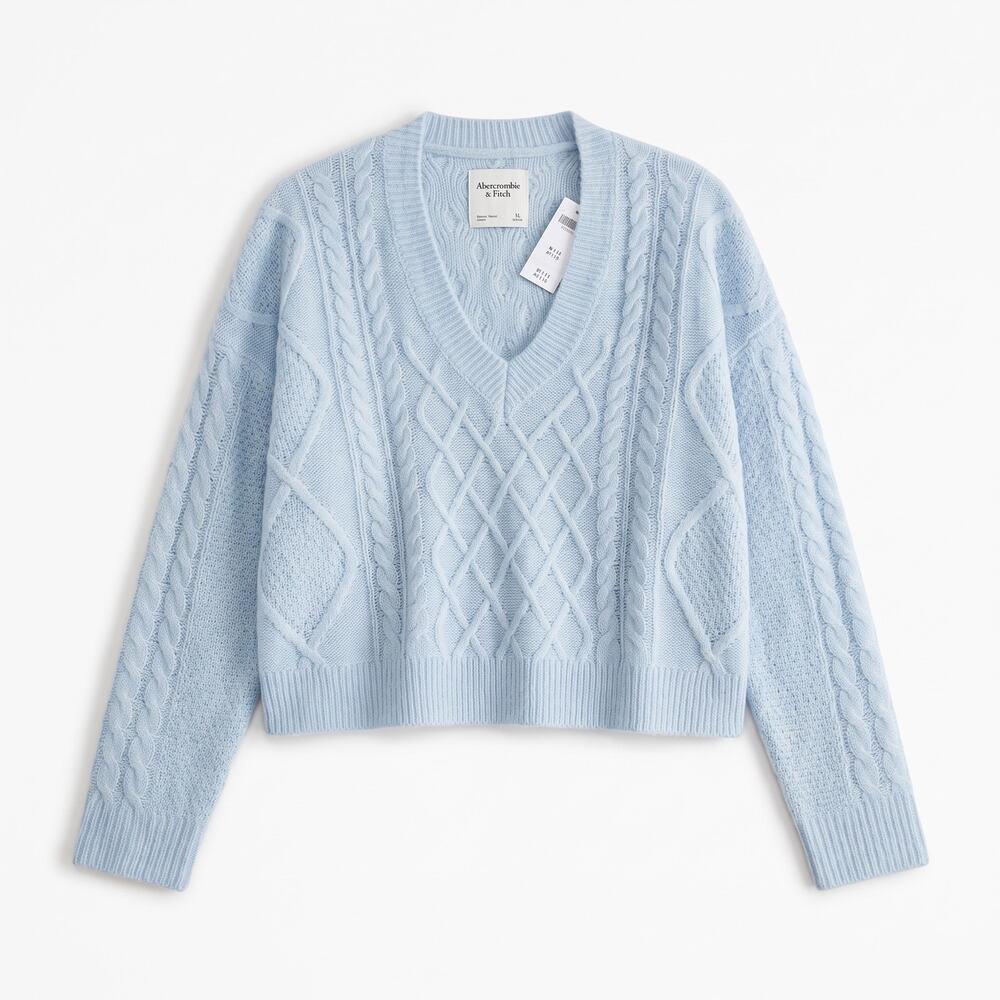 Abercrombie & Fitch Slouchy Light Blue Cable-Knit V-Neck Cropped Sweater- XS Nwt
